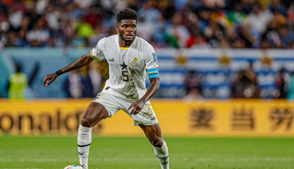 Black Stars: It's a pleasure to play with 'amazing' Thomas Partey - Daniel Kofi Kyereh